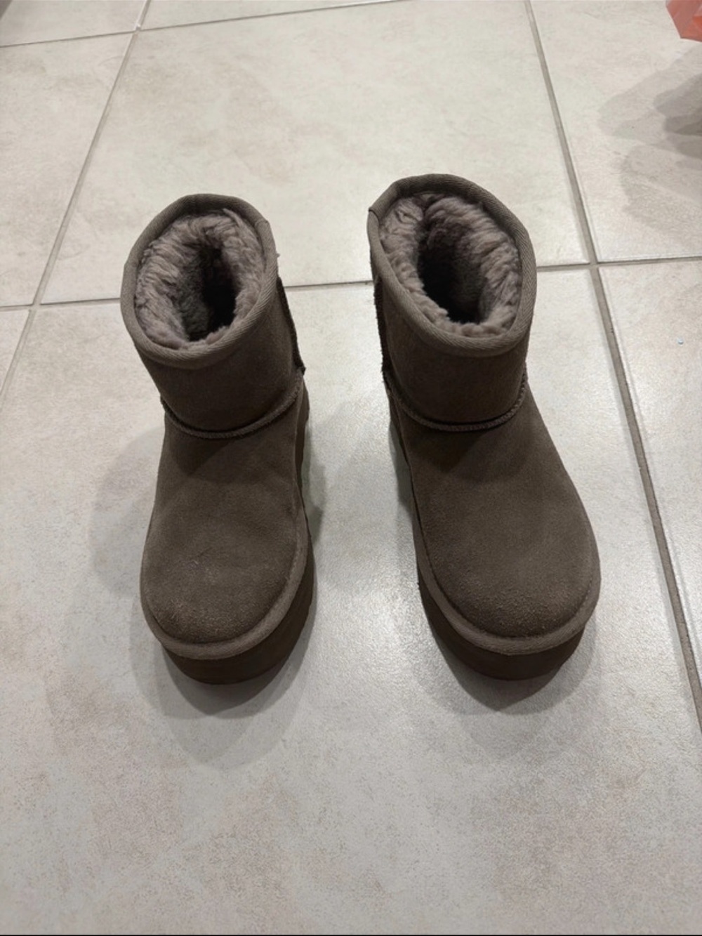 Little girl Ugg boots